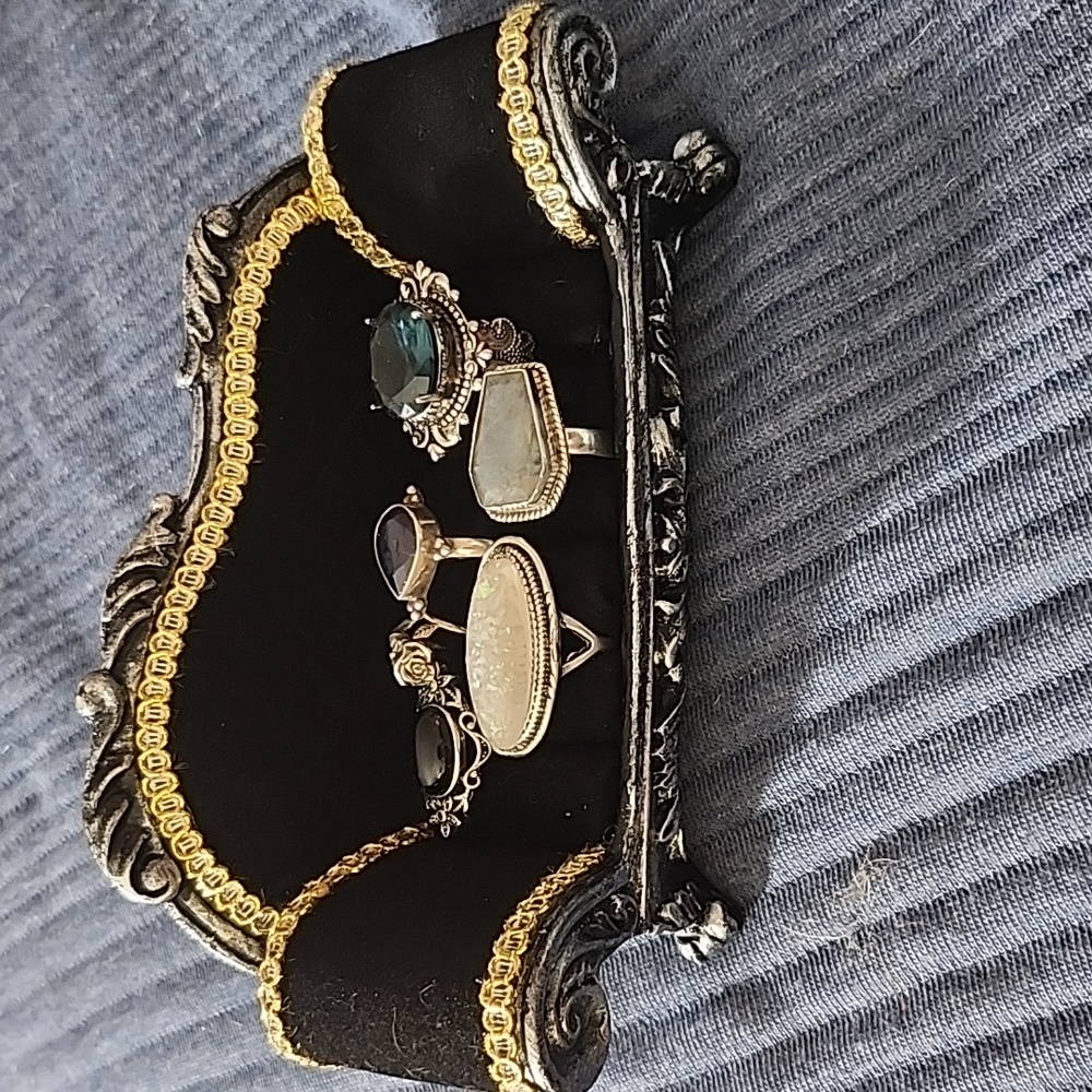 Ring holder